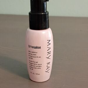 Mary Kay Timewise Day Solution SPF 35 - Soft Pink